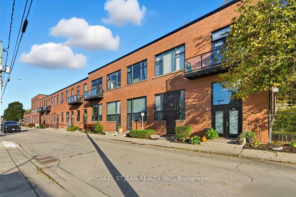 85 Spruce Street N, Cambridge, Cambridge