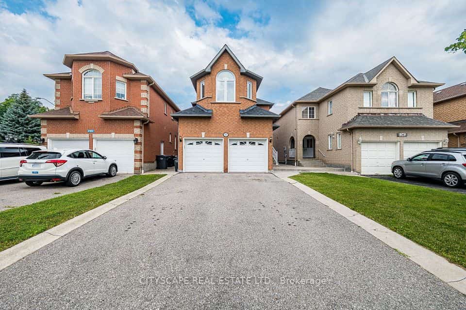 5360 Wilderness Trail, Mississauga, ON L4Z 4B2