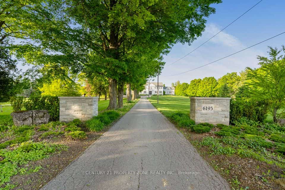 6195 Milburough Line, Burlington, ON L7P 0C8