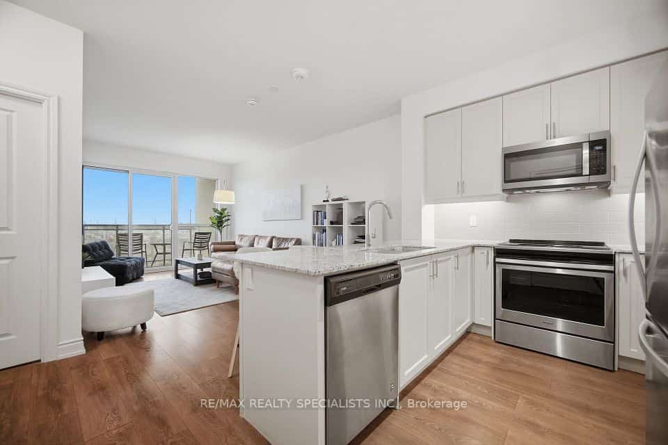 1050 E Main Street E #405, Milton, ON L9T 9M3