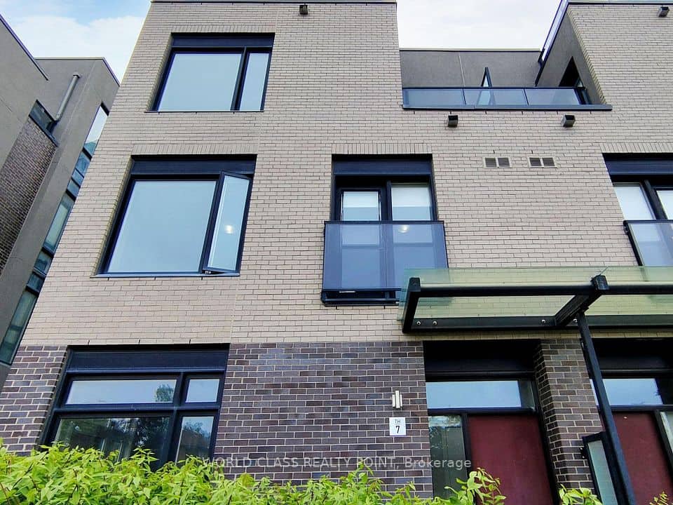 4070 Parkside Village Drive, Mississauga