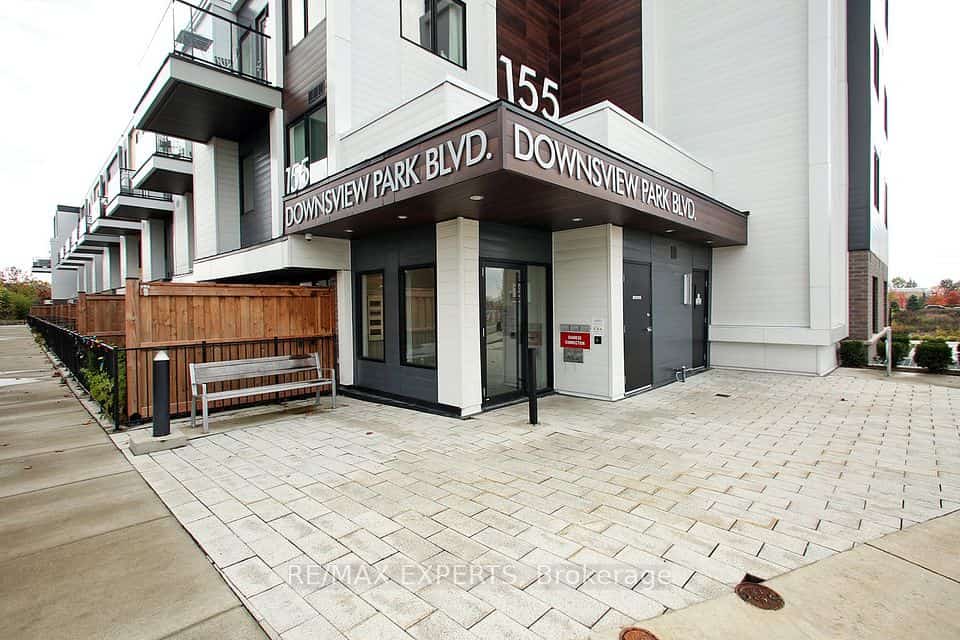 155 Downsview Park Boulevard #115, Toronto, ON M3K 0E3