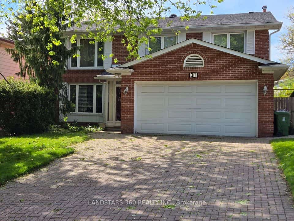 31 Whitehorn Crescent, Toronto, ON M2J 3B1