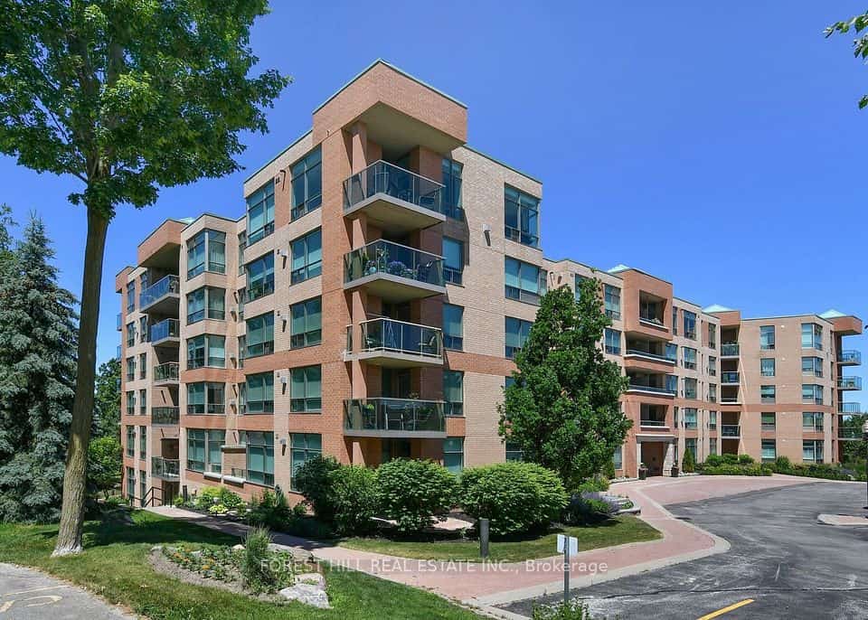4 Briar Hill Heights #507, New Tecumseth, ON L9R 1Z7