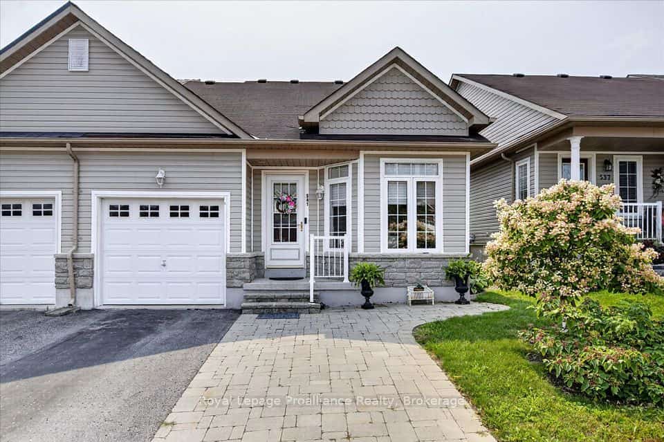 541 Garbutt Terrace, Peterborough, ON K9H 7S9