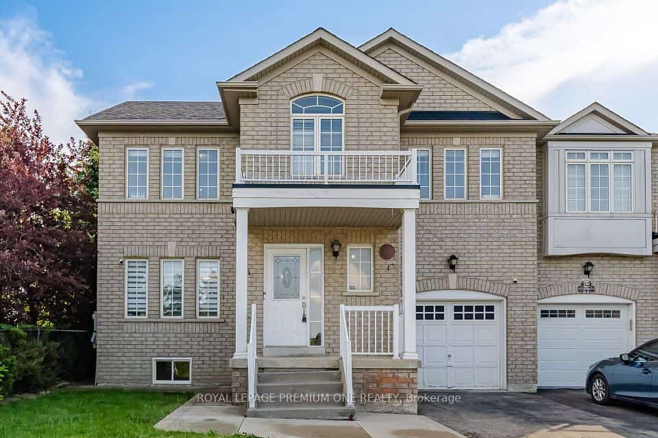 64 Amethyst Circle, Brampton, ON L6P 0Z3