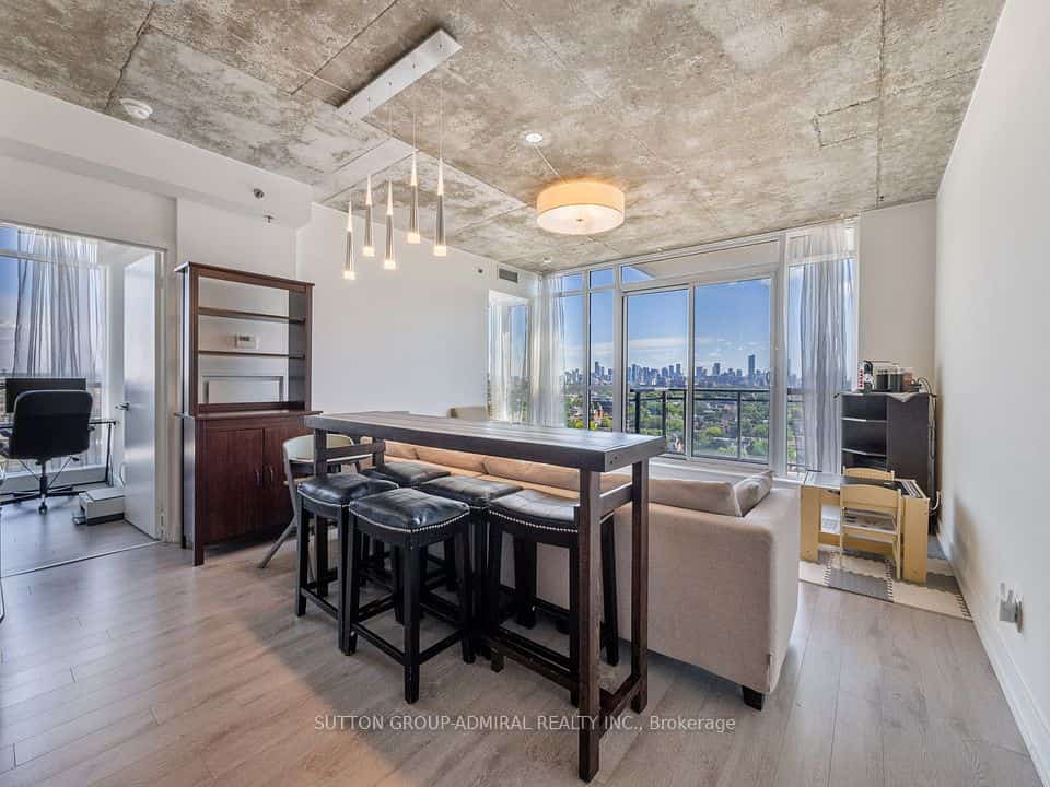 20 Minowan Miikan Lane #1602, Toronto, ON M6J 0E5