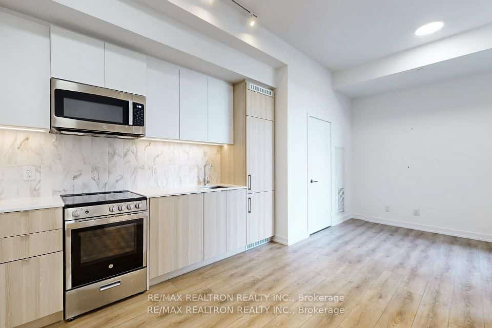 Oscar Residences, Toronto