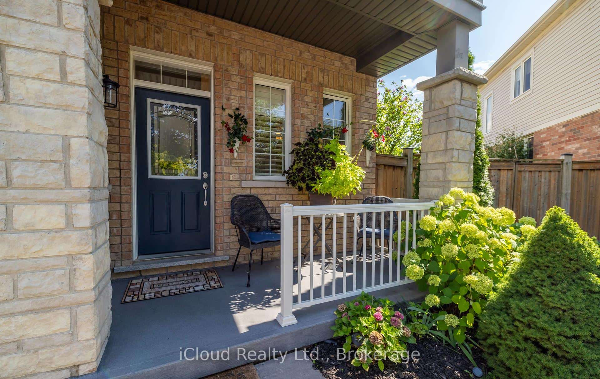 954 Penson Crescent, Milton, ON L9T 8Z7