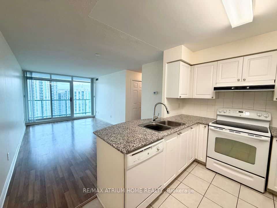 5508 Yonge Street #2010, Toronto, ON M2N 7L2