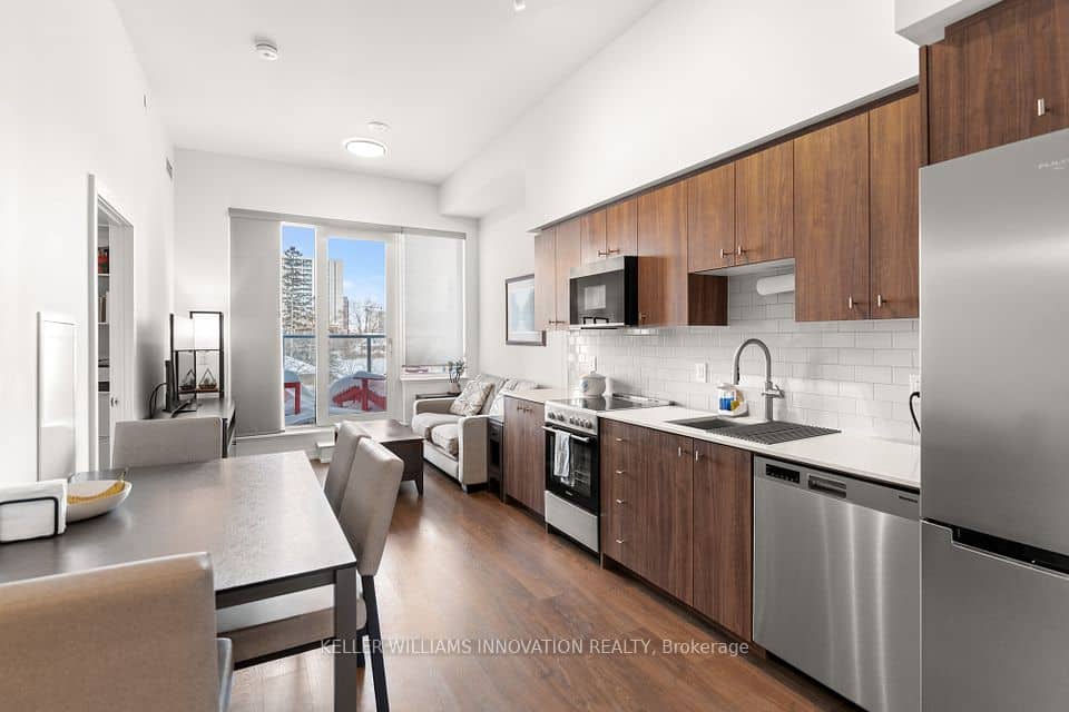 15 Wellington Street, Kitchener, Kitchener