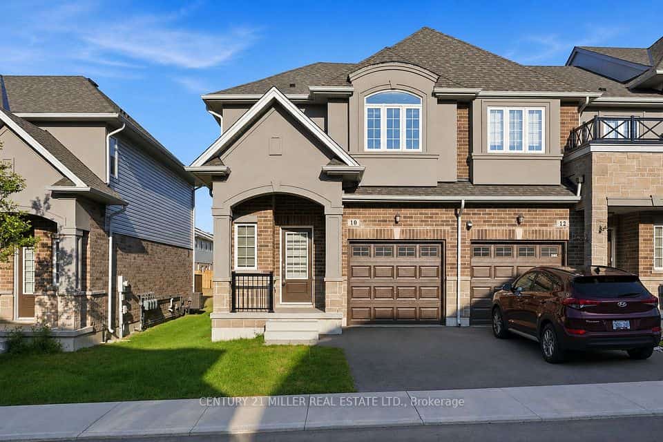 10 Linden Park Lane, Hamilton, ON L9A 1Y1