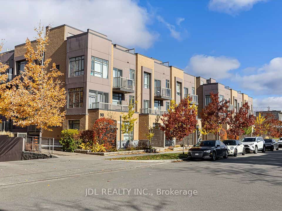 90 Orchid Place Drive #307, Toronto, ON M1B 0C4