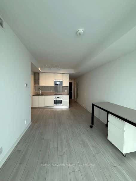 39 Mary Street #1802, Barrie, ON L4N 1S9
