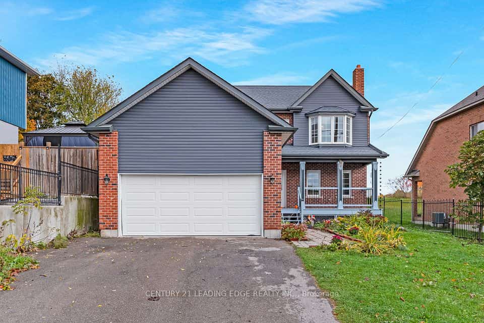 34 Mitchell Avenue, Whitchurch-Stouffville, ON L4A 2X9