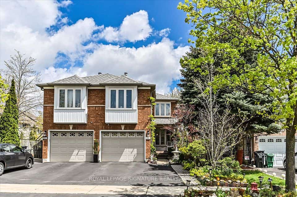 5481 Palmerston Crescent, Mississauga, ON L5M 5Z8