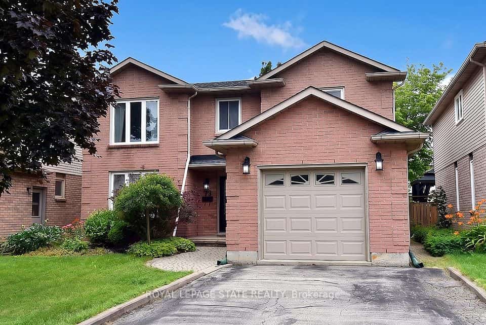 75 Josephine Drive, Hamilton, ON L9B 2B7