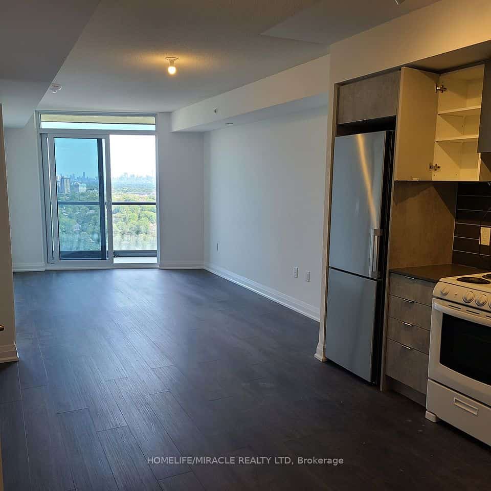 30 Gibbs Road E #2406, Toronto, ON M9B 0E4