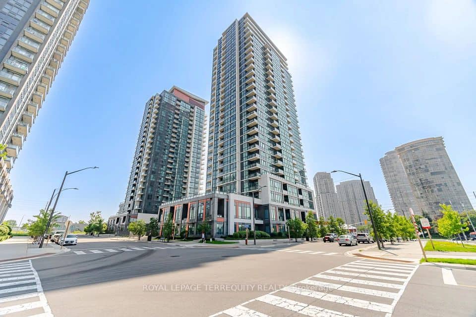 75 Eglinton Avenue W, Mississauga