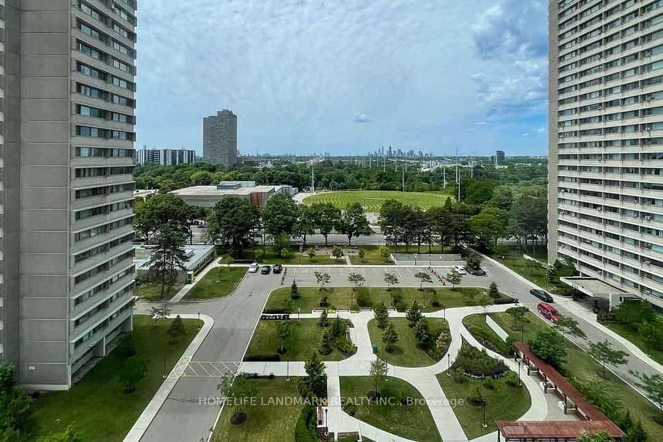 725 Don Mills Road #1103, Toronto, ON M3C 1S7