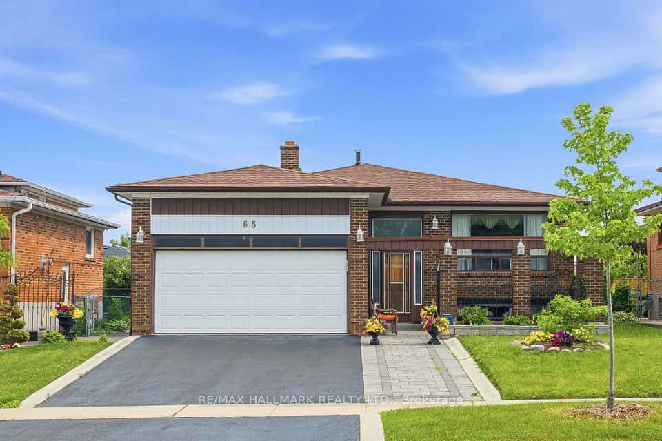 65 Oakhill Road, Vaughan, ON L4L 2H2