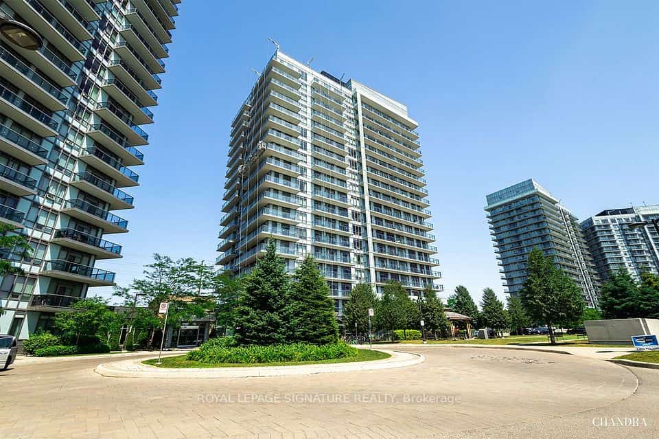 4655 Glen Erin Drive #601, Mississauga, ON L5M 0Z1