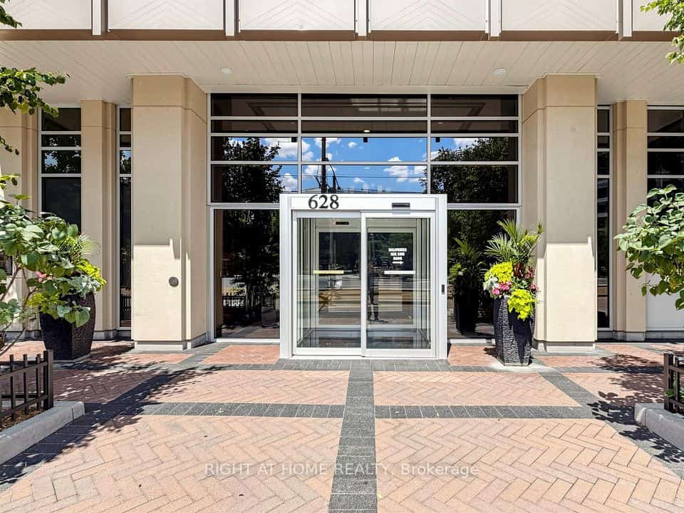 628 Fleet Street #1032, Toronto, ON M5V 1A8