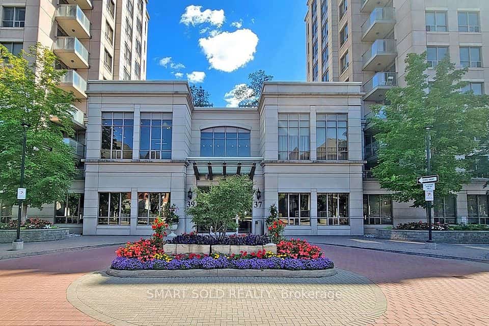 37 Galleria Parkway #708, Markham, ON L3T 0A5