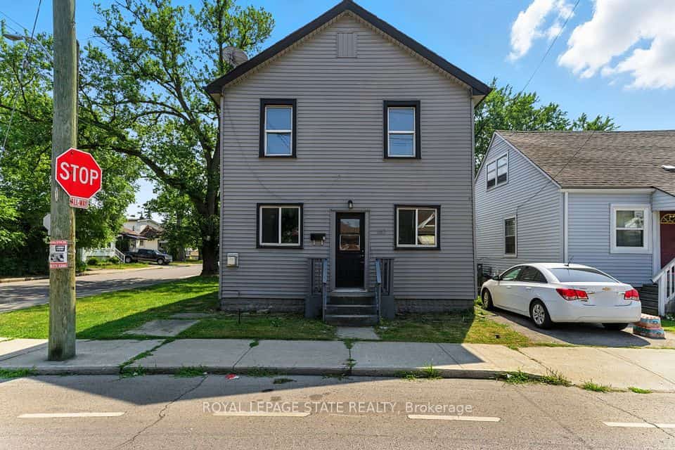 510 Britannia Avenue, Hamilton, ON L8H 1Z6