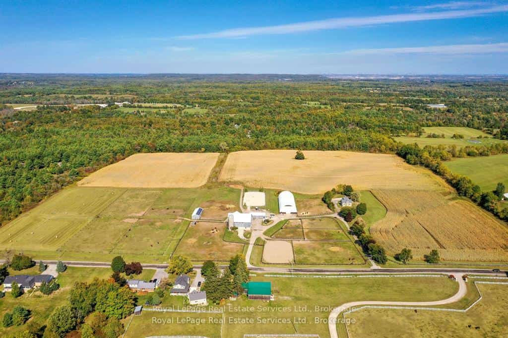 1748 Centre Road, Hamilton, ON L8N 2Z7