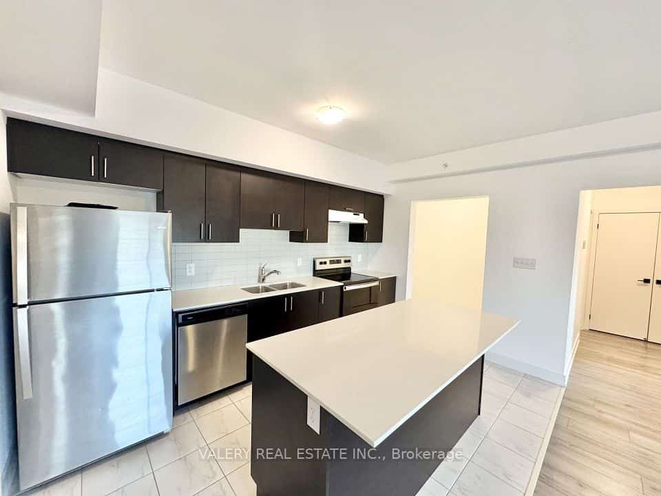 10 Culinary Lane #205, Barrie, ON L9J 0K2