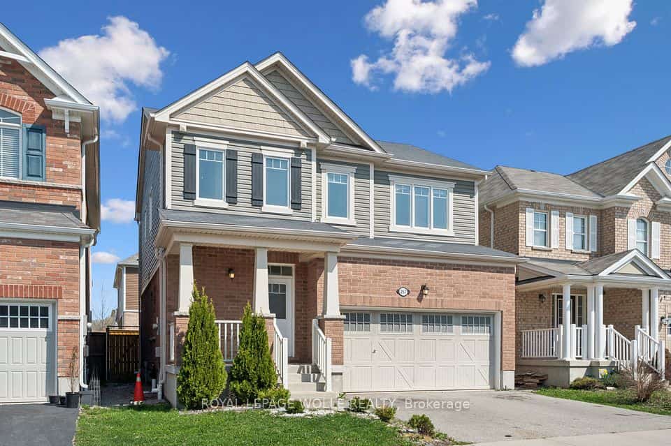 267 Grovehill Crescent, Kitchener, ON N2R 0K8