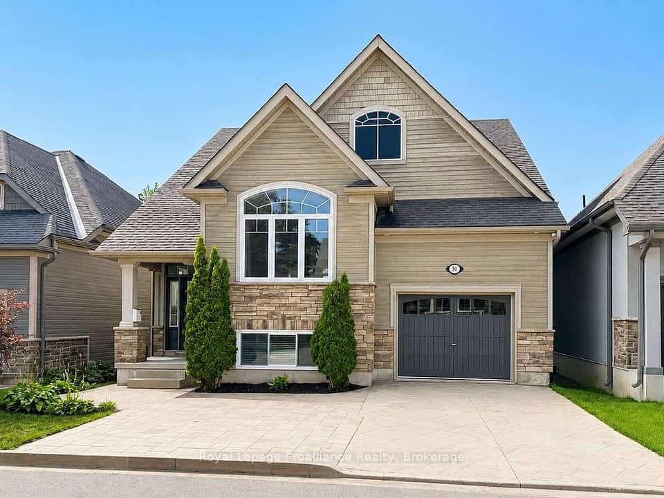 50 Lockside Drive #18, Peterborough, ON K9J 8T1