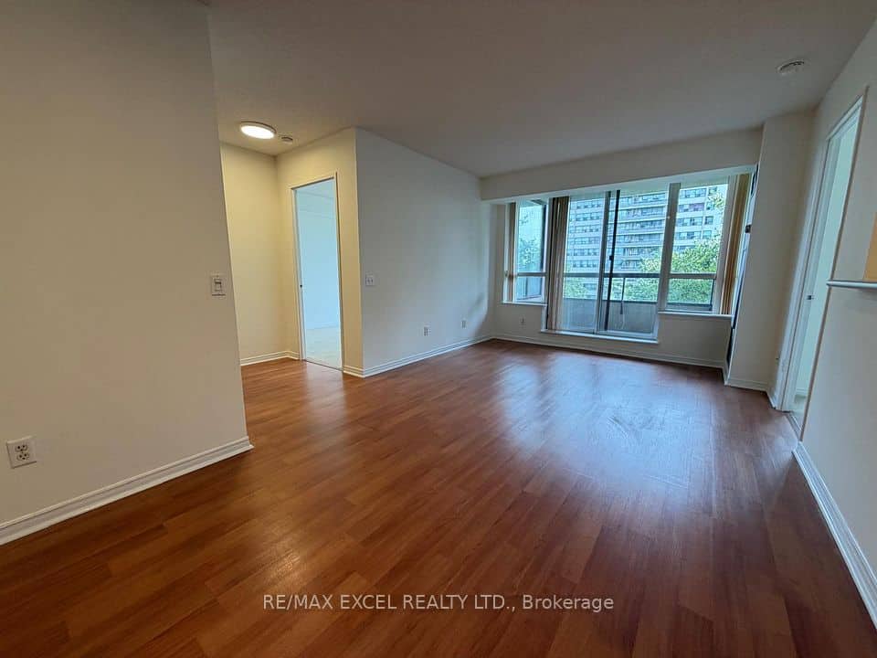 91 Townsgate Drive, Vaughan