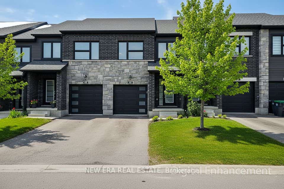 91 Poppy Drive E #48, Guelph, ON N1L 0M6