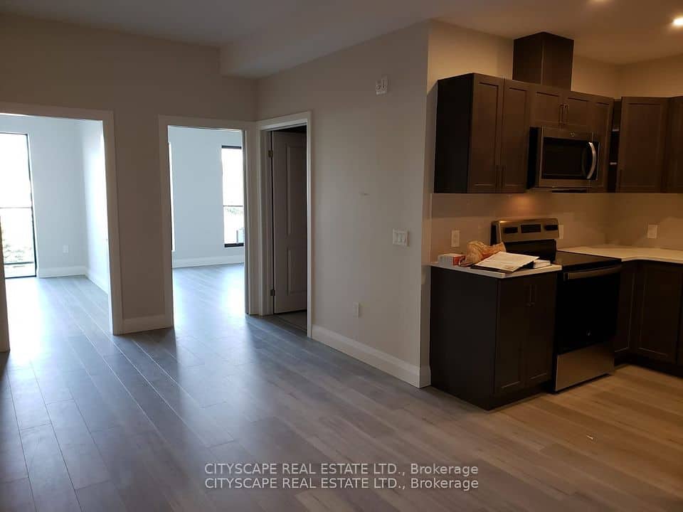5 Wake Robin Drive, Kitchener, Kitchener