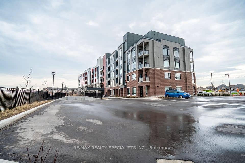 3265 Carding Mill Trail, Oakville