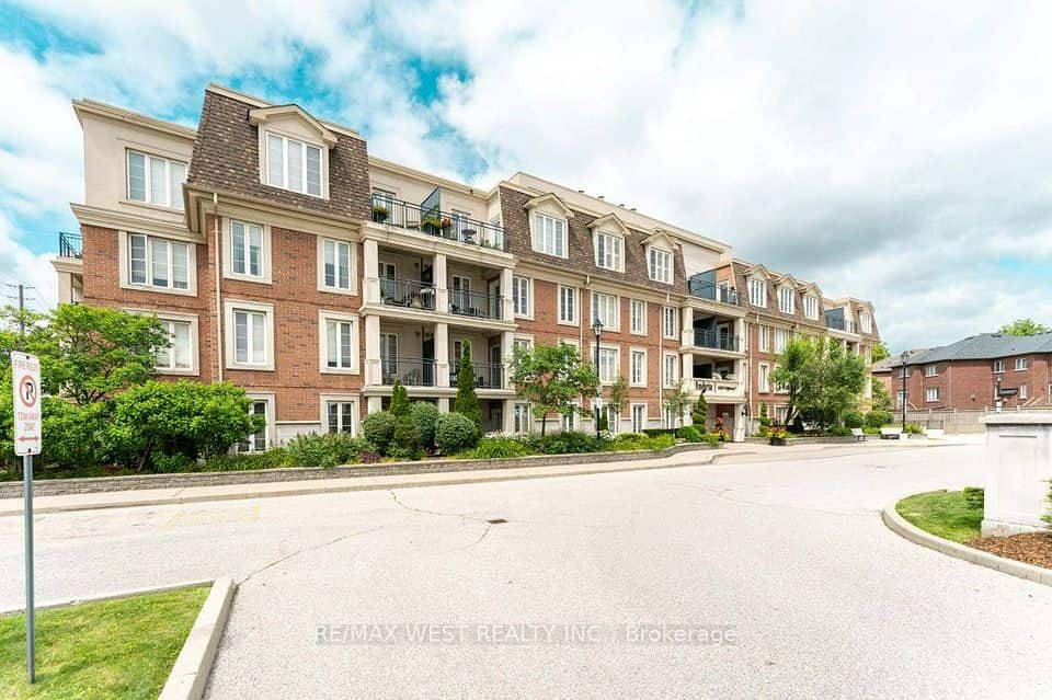 4620 Highway 7 Avenue, Vaughan
