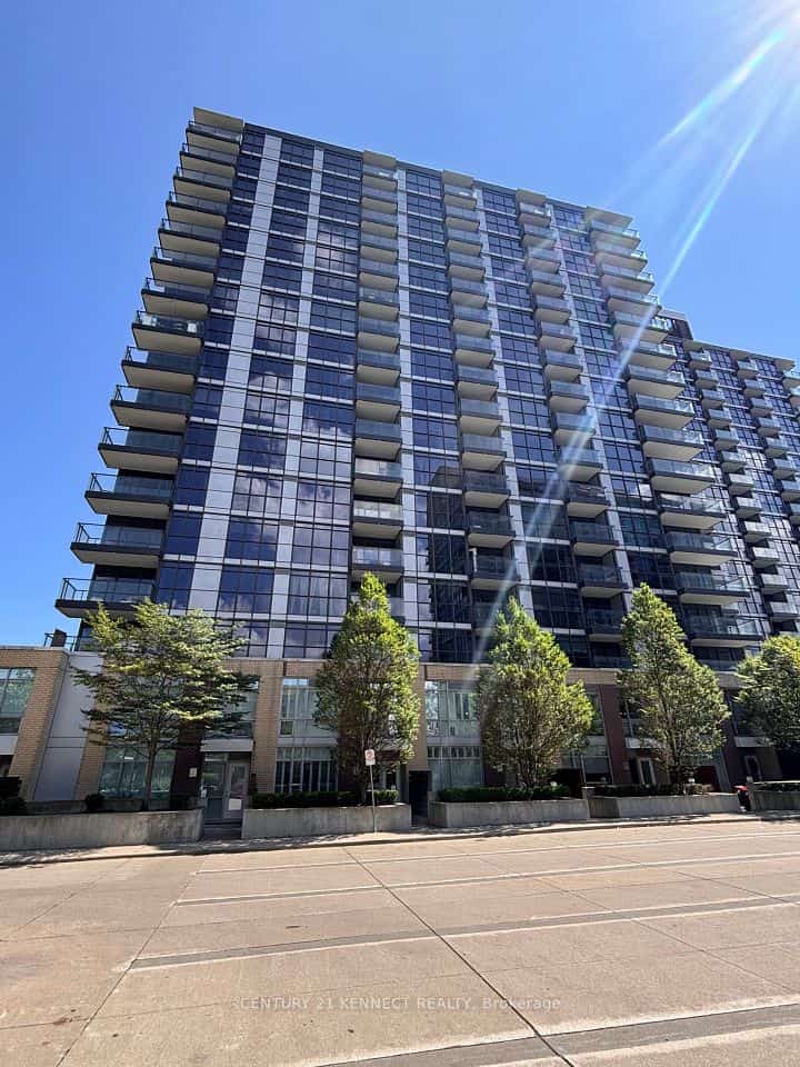 19 Singer Court #206, Toronto, ON M2K 0B2