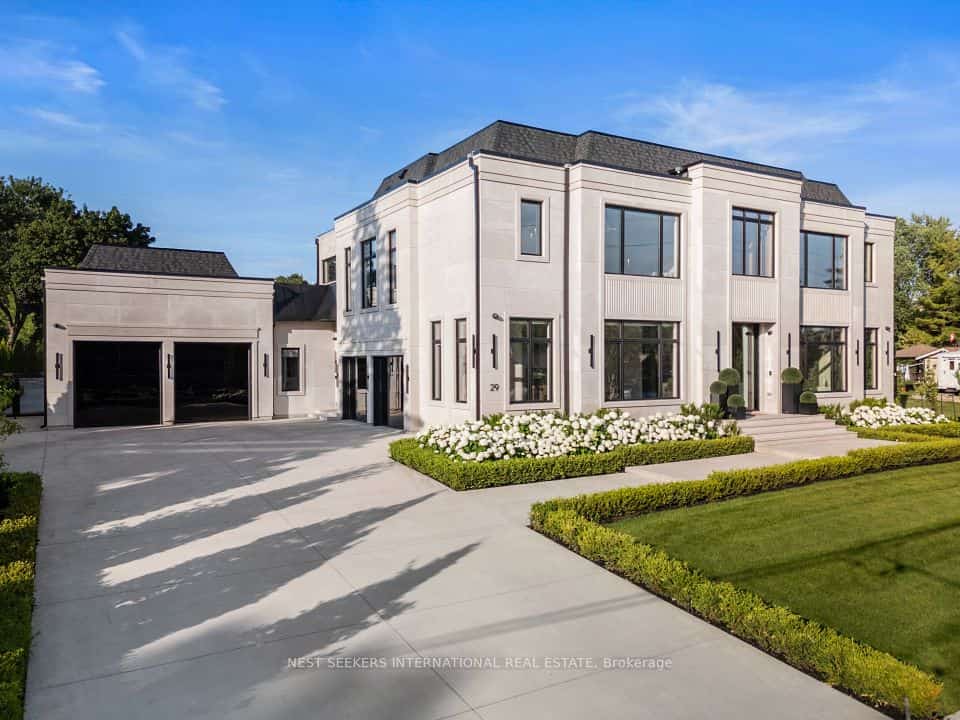 29 Greenside Drive, King, ON L0G 1N0