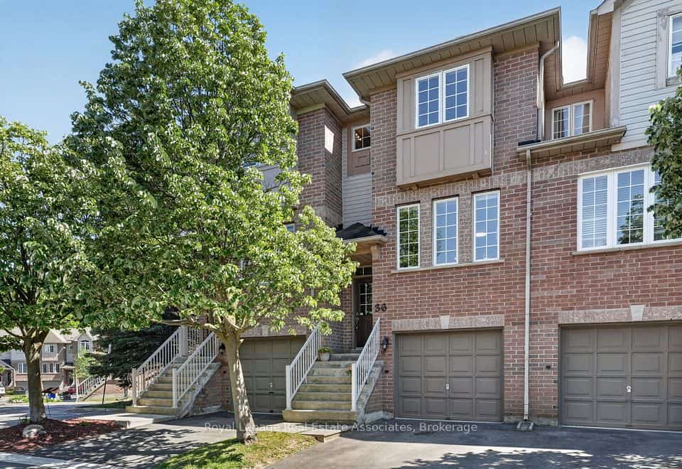36 Palomino Trail #18, Halton Hills, ON L7G 6E9