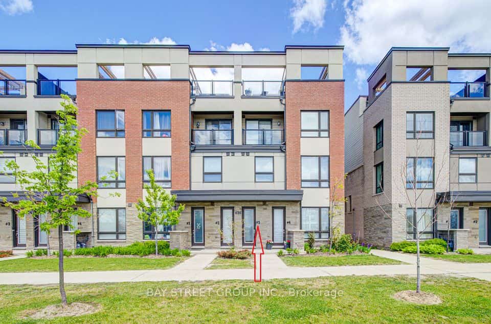 626 Rexdale Boulevard #3, Toronto, ON M9W 0G1