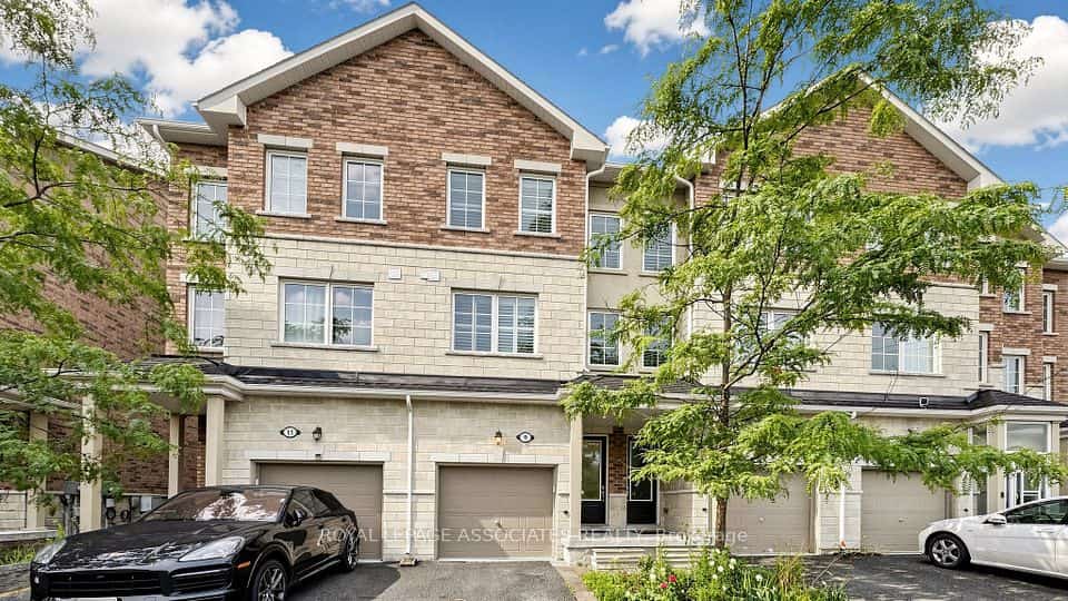 9 Karl Williams Lane, Markham, ON L3S 0C7
