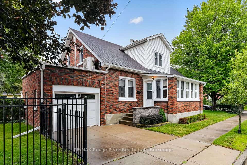 102 Havelock Street, Cobourg, ON K9A 2J7
