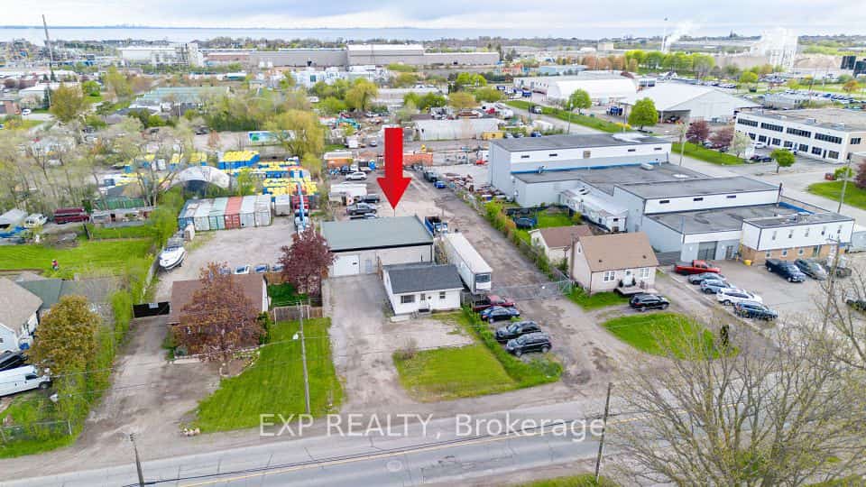 727 Barton Street, Hamilton, ON L8E 5L7
