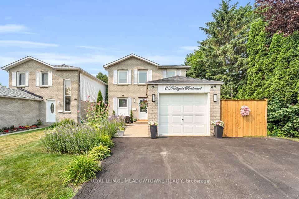 3 Northgate Boulevard, Brampton, ON L6S 4G6