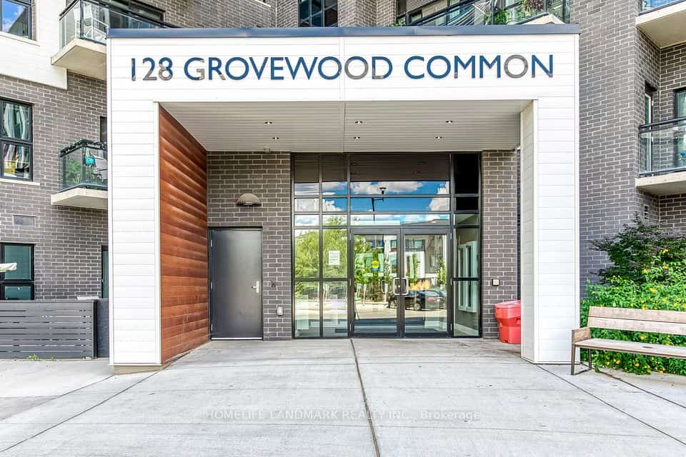 128 Grovewood Common #403, Oakville, ON L6H 0X3