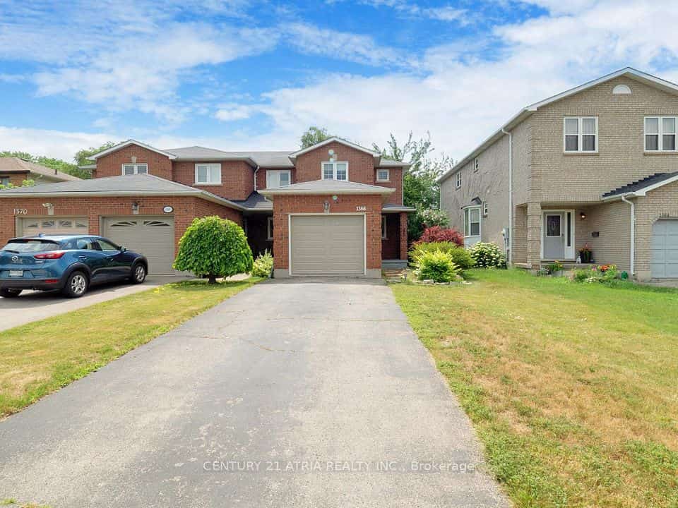 1366 Treeland Street, Burlington, ON L7R 4P4