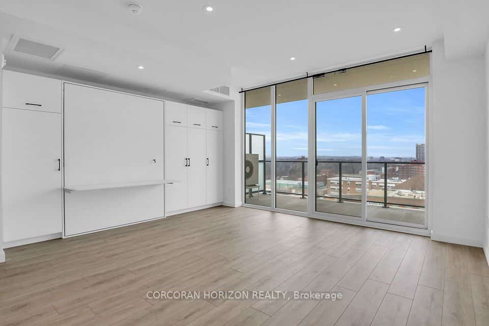 741 King Street #1011, Kitchener, ON N2G 1E5