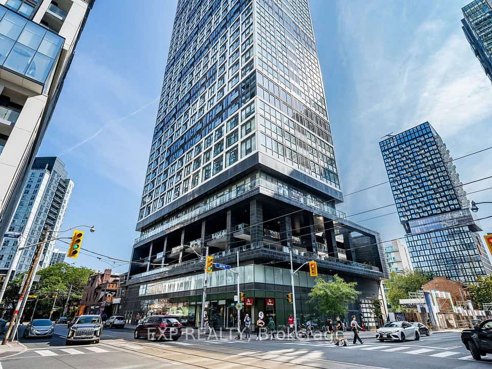 181 Dundas Street E #3708, Toronto, ON M5A 0N5
